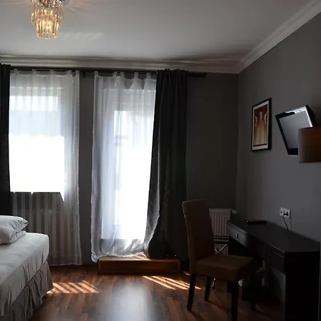 Szálloda Rheinstein 3*