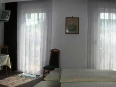 Отель Rheinstein 3*