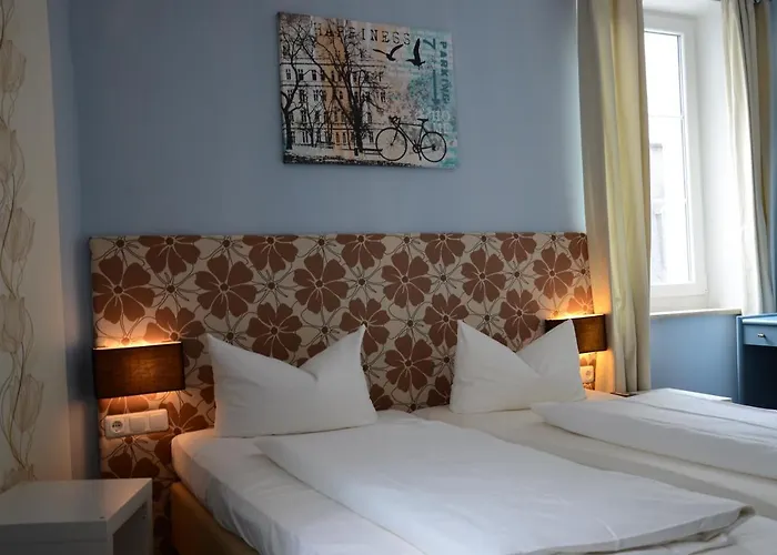 Отель Rheinstein 3*